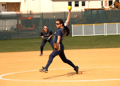 Poly Prep holds off defending champion Fieldston