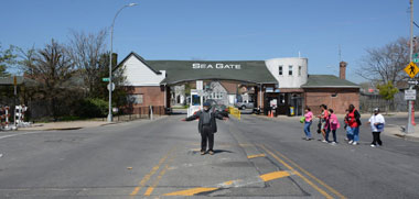 Stop gap: Lack of stop sign, crosswalk endagers Coney seniors, say activists