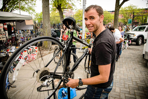 Bikers tumble into Park Slope for ‘Jumble’