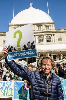 Stuck in park: Williamsburg, Greenpoint residents take waterfront fight to City Hall