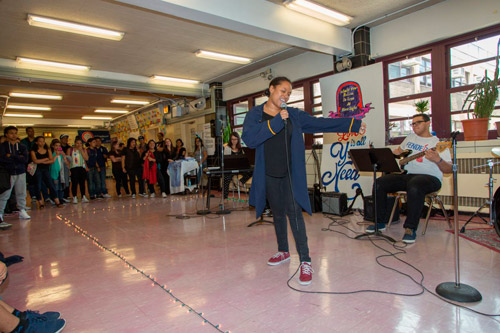 Appetite for instruction! Williamsburg school teaches Rock 101