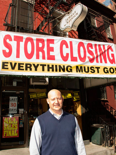 Century-old Downtown jeweler closing