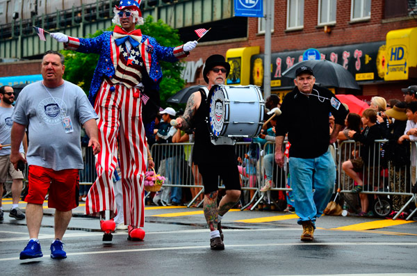 Darling it’s better down where it’s wetter: Mermaid Parade marches on in rain
