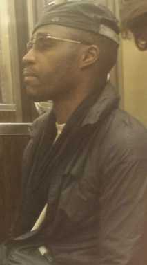 Cops seeking alleged R-train groper