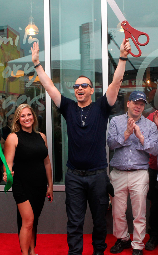 Funky brunch: Wahlberg brothers come to Coney to promote burger joint