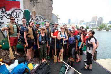 A current affair: Greenpoint boaters paddle to Governor’s Island for kayak fete