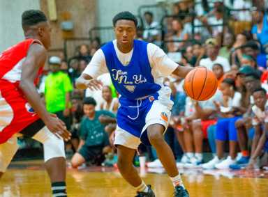 Jefferson’s Ponds nearing college decision after rankings rise