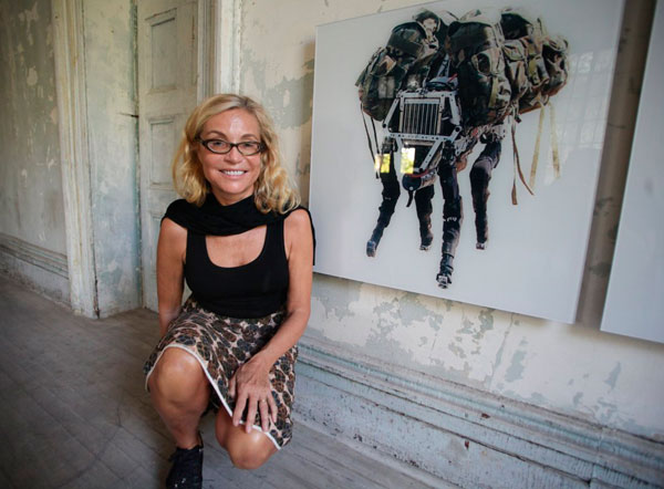 Art of war: Long-empty naval hospital displays conflict photos