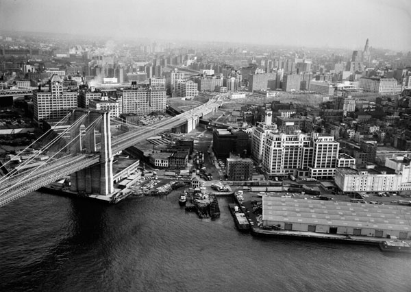 Pier into the past: Photo exhibit uncovers waterfront history