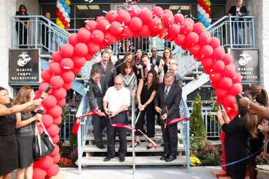 Macy’s Backstage discount franchise opens on Emmons