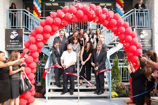 Macy’s Backstage discount franchise opens on Emmons