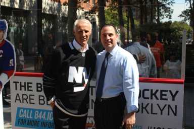 Sit on it, Bossy! Hockey legend visits Downtown to promote glass-side seats