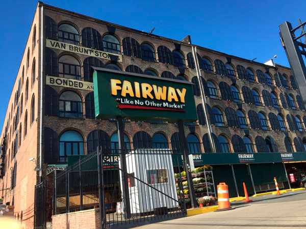 Guy steals brisket from Fairway, returns two days later for shrimp