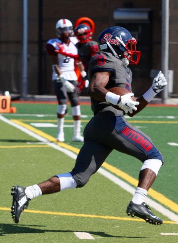 Six Packed: Erasmus Hall forces six turnovers to upend Curtis