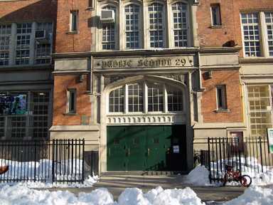 Mom-strosity! Cops say PTA treasurer stole from school