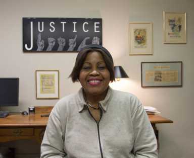 Bushwick woman scores guaranteed interpreters for deaf homeless people