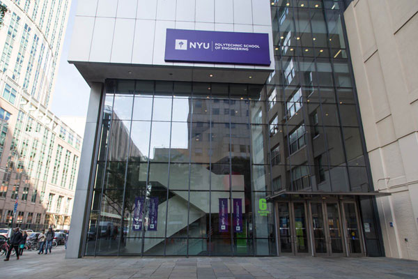 Title nein! Students protest NYU-Poly’s new name