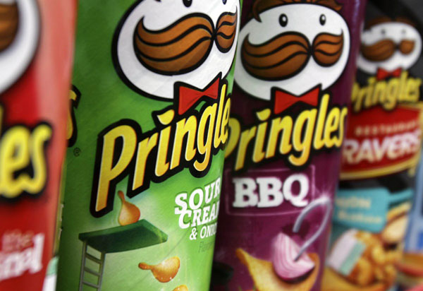 Loaded, baked, potato: Police find guns, weed-filled Pringles can in car