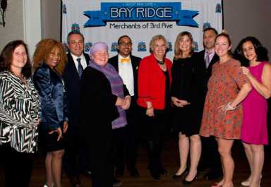 Pioneers! O pioneers! Merchant group honors Third Avenue’s settlers