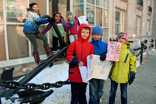 Pulling up anchor: Youngsters vie to save beloved Montague Street marker