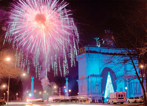 New Year’s sky lights