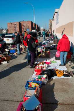 Flea flicker: Trashy Ocean Ave. vendors must go: Locals