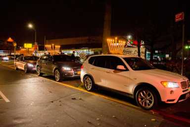 Festival of headlights! Chabad takes menorahs on Ridge car parade