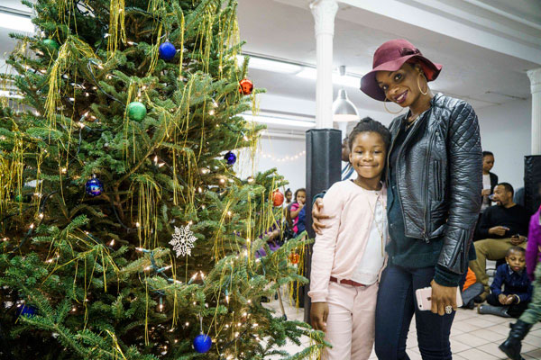 Slope church welcomes kids with open arms — and open gifts!