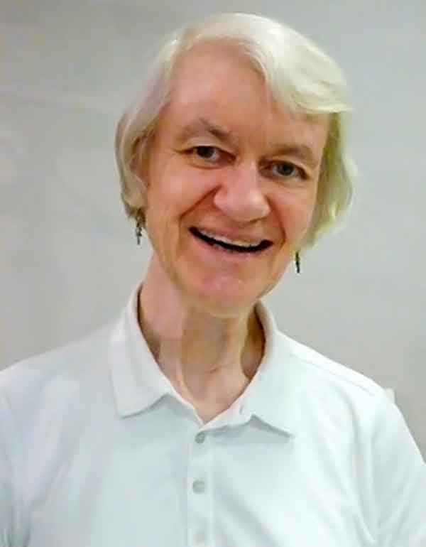 Standing O sends congrats to Sister Graham