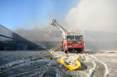Fire raging at warehouse on W’burg waterfront