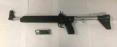 Police: Teen was hiding assault rifle under his jacket