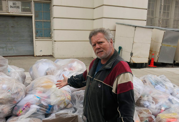 Park Slope garbage pile so notorious it has dedicated Twitter account