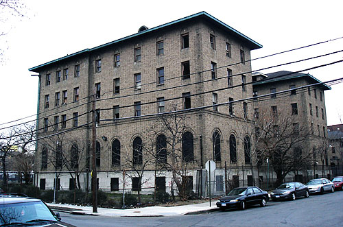 Has the city quietly halted the Greenpoint Hospital plan?