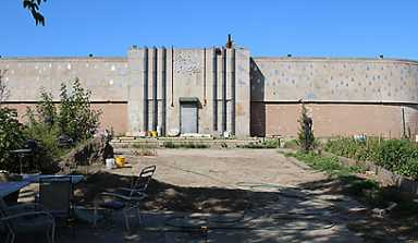 Pump it up: Coney Island Art Deco structure could become landmark