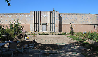 Pump it up: Coney Island Art Deco structure could become landmark