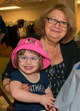 Steeped in history: Kids, grandparents share tea at Ridge school