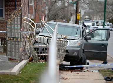 Armed robber loses arm: Victim mowed down gunpoint robber in his car