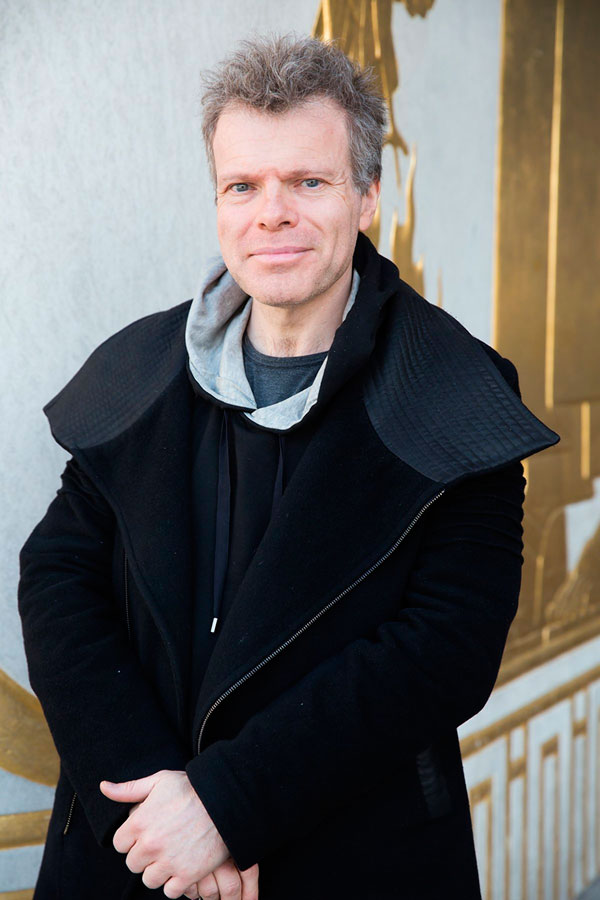 Critical split: Art panel ditches Manhattan for better borough