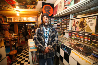 Wax off: Bed-Stuy’s beloved Israel’s Record Shop closing after 20 years