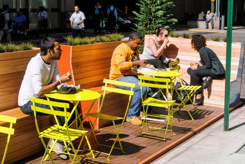 Park-ing spaces: Plazas pop up curbside Downtown