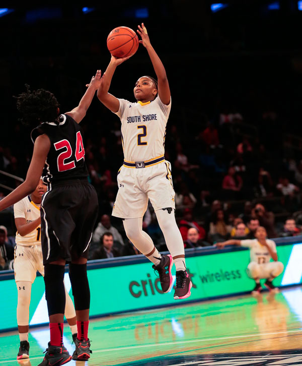 Great Scott: Sophomore powers South Shore to second straight crown