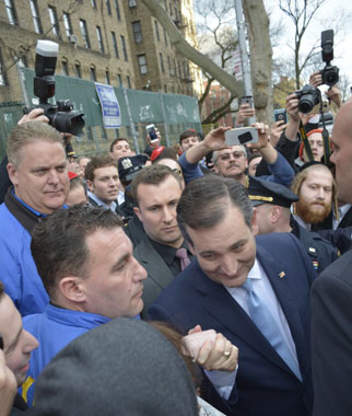 Beach Cruzer! Ted Cruz makes campaign stop in Brighton Beach