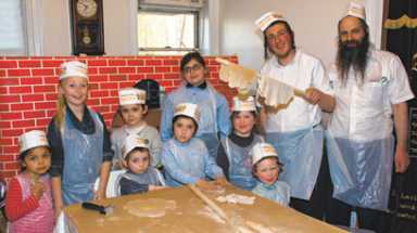 A whole matzoh fun! Ridgites make Passover staple