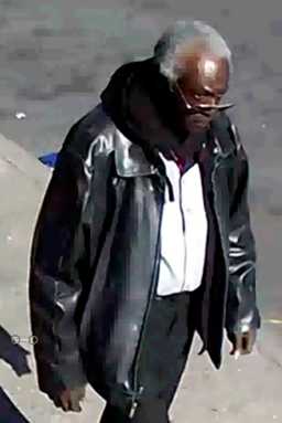 Police: Here are some clear photos of that guy who keeps mugging old women