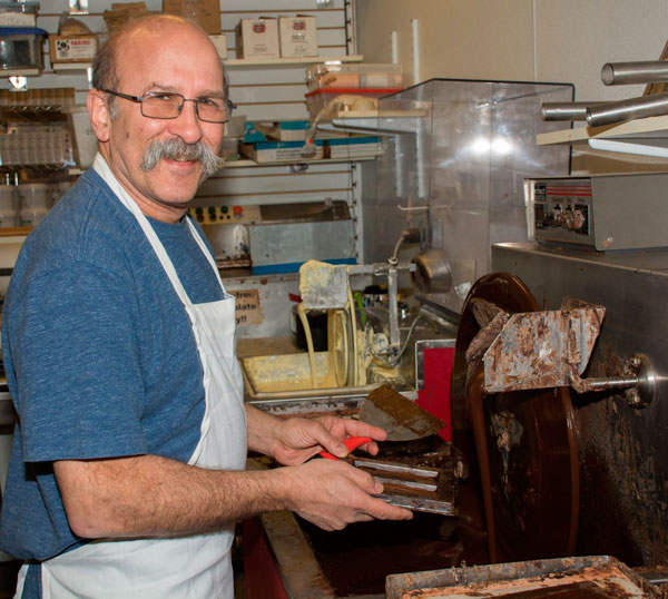 Sweet anniversary! Marine Park chocolate store celebrates 70 years