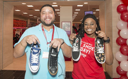 Sole salvation! Kings Plaza store gives out free shoes