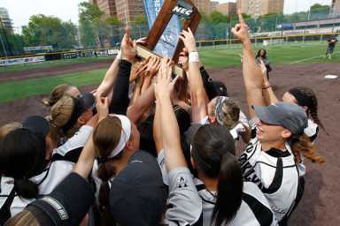 Blackbirds win first conference title since 2012