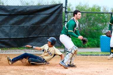 Stealing the win: Aggressive Xaverian swipes bases, victory from Knights