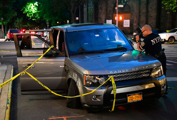 Ballsy move! Man shot in crotch drives himself to hospital