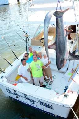 License to gill: Anglers fight tooth-and-nail in shark-fishing tourney